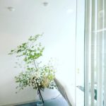 小満　治療院受付の生け込み