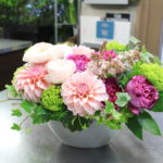 励ましと結婚祝いのアレンジメント